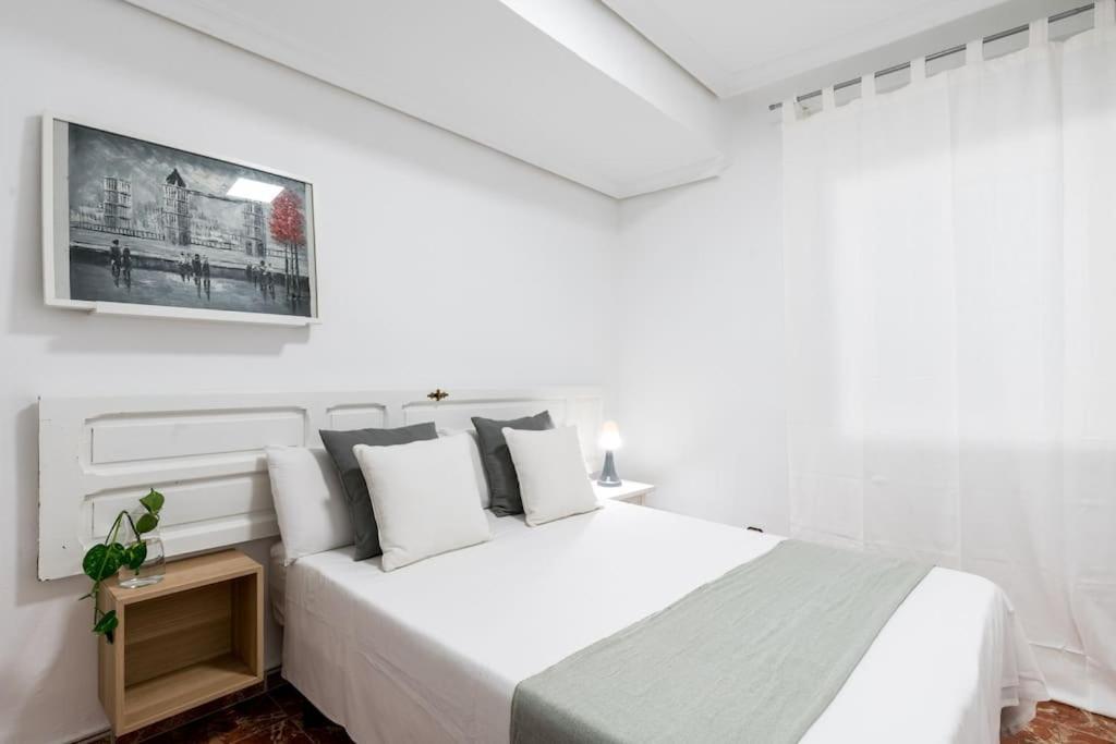 Santa Justa Urban Apartment Sevilla Kültér fotó