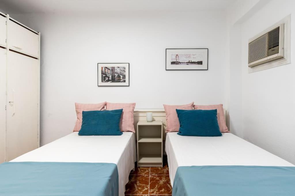 Santa Justa Urban Apartment Sevilla Kültér fotó
