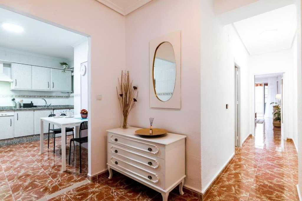 Santa Justa Urban Apartment Sevilla Kültér fotó